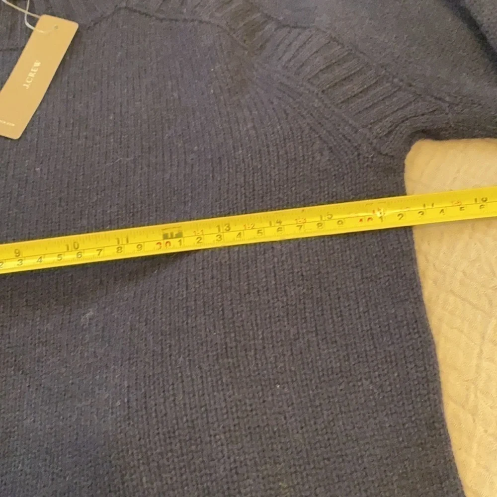 J. Crew 100% cashmere everyday navy sweater. New. Size XXS.